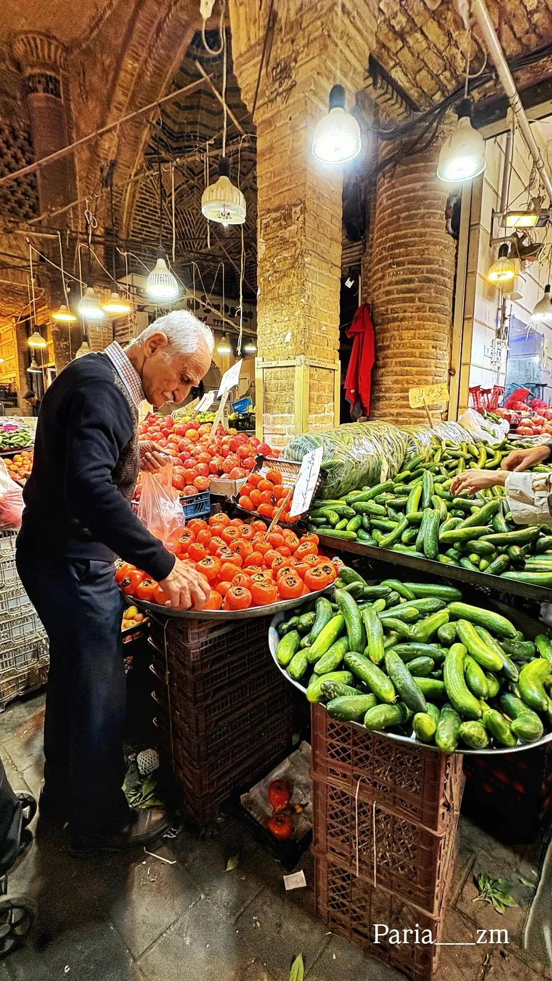 بازار تاریخی زنجان؛ قلب تپنده اقتصاد و فرهنگ کهن 7 بازار تاریخی زنجان بزرگترین بازار سرپوشیده ایران