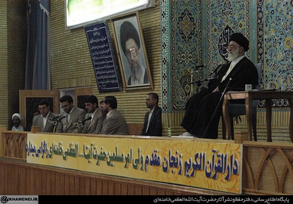 سفر مقام معظم رهبری به زنجان 1382