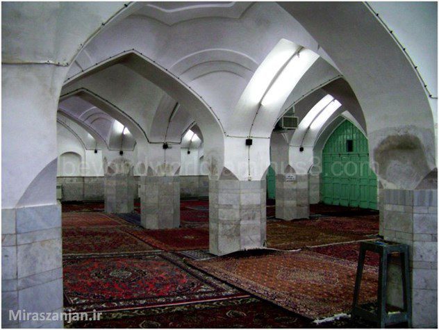 مسجد چهل ستون زنجان