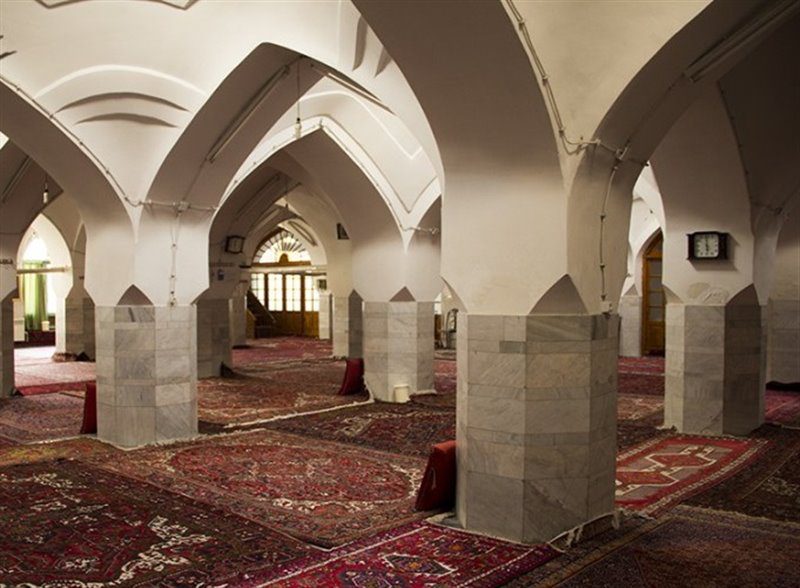 مسجد چهل ستون زنجان