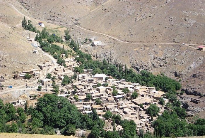 آثار مذهبی تاریخی روستای قروه در زنجان / روستایی به قدمت هزاران سال! 23 روستای تاریخی قروه ابهر - زنجان