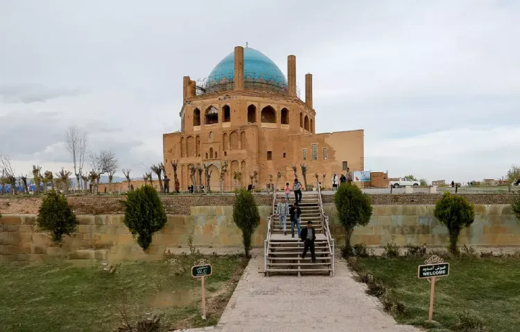 گنبد سلطانیه